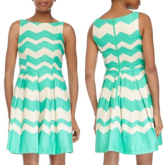 Just Taylor Spearmint Fit Flare Chevron Dress Size 8 - Picture 2 of 14